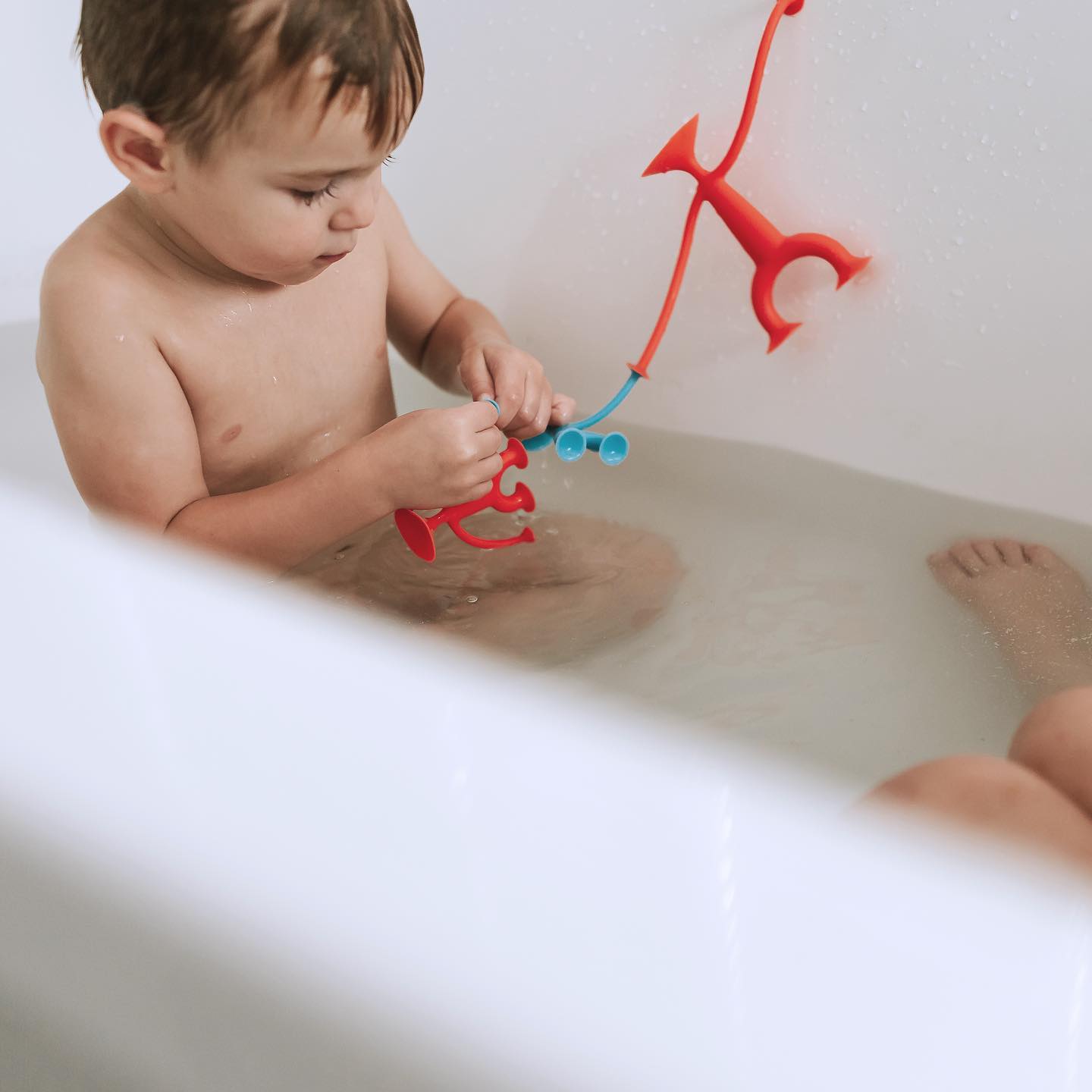 Oogi - Figura Sensoriale in Silicone 3+ anni
