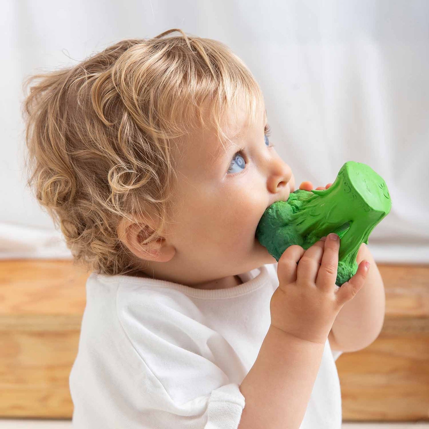 Brucy il Broccolo - Massaggiagengive per Neonati 0+ mesi